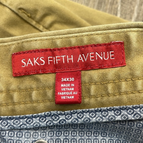 Saks Fifth Avenue Men’s Flat Front Khaki Chino Pants, size 34x30 - Picture 2 of 13